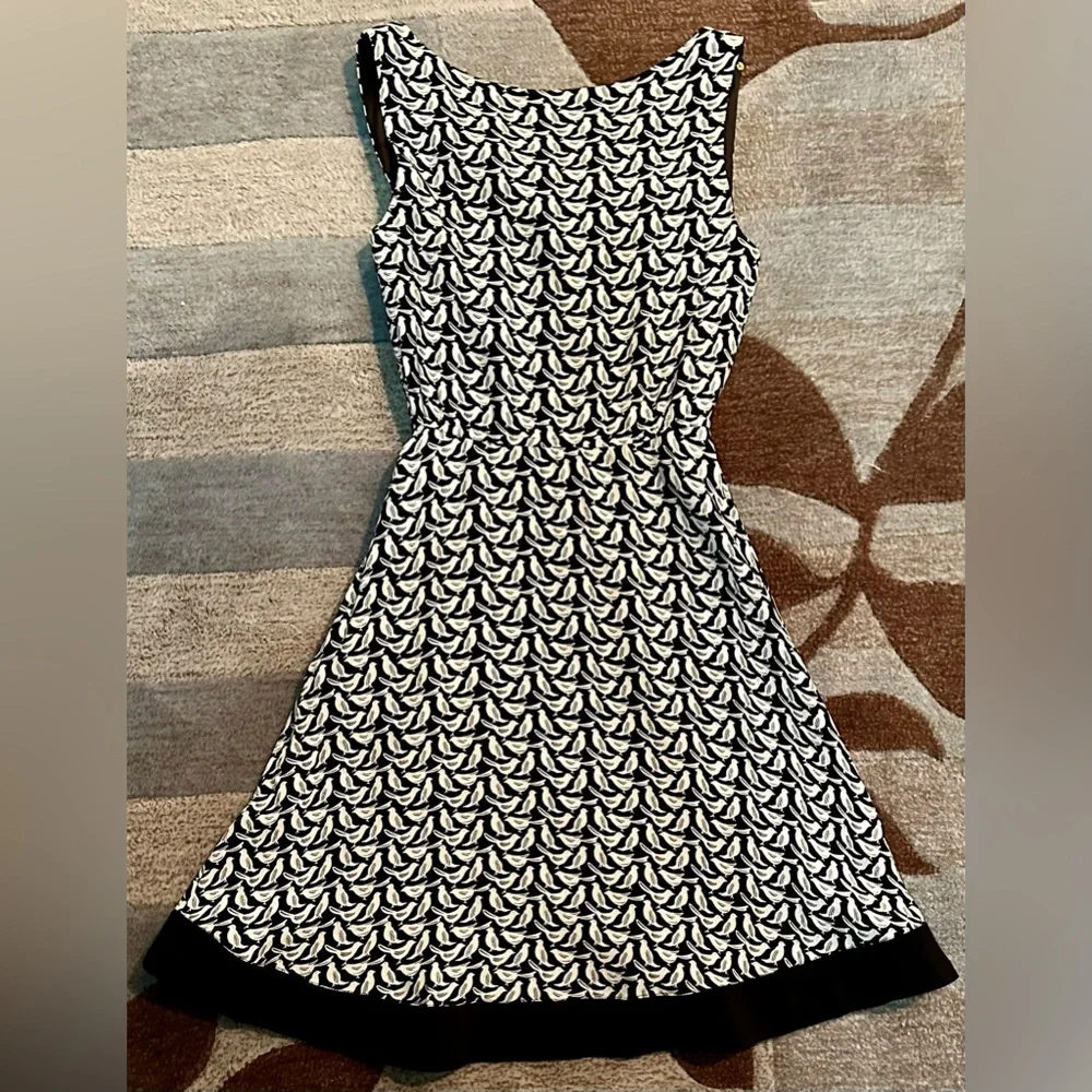 Kate Spade Sleeveless Black/White Bird Print Dress w Offset Tie Bodice